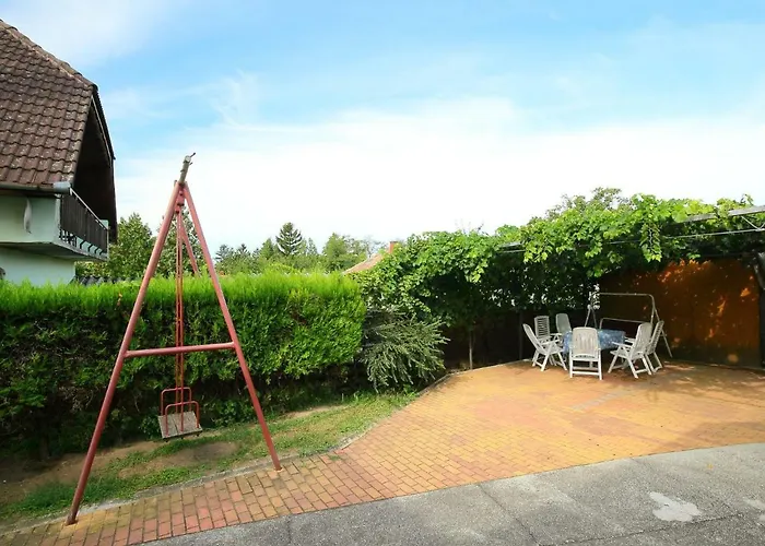 Apartment Cabernet By Interhome Balatonszemes